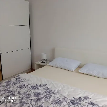 Mb Apartman Apartamento Pale