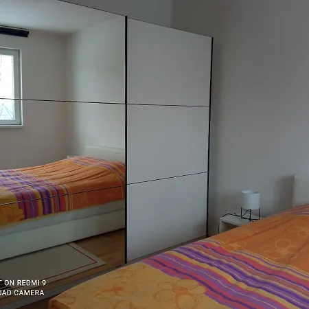 Mb Apartman *